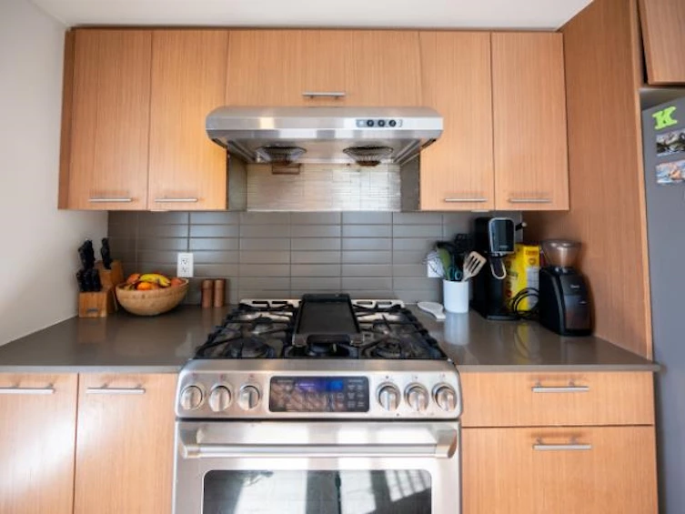 302-95 Moody Street, Port Moody, BC, V3H 0H2 - 9