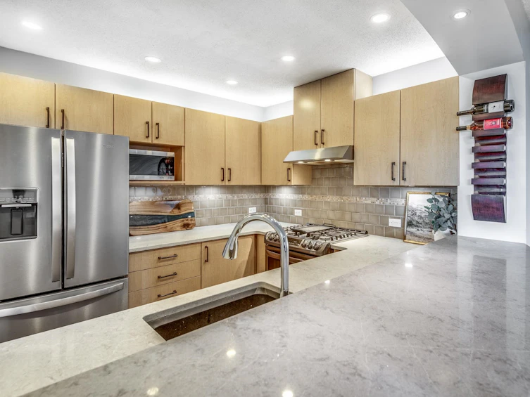 518-2988 Silver Springs Boulevard, Coquitlam, BC, V3E 3R6 - 10
