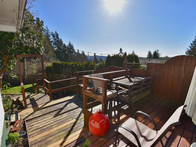 714 Crucil Road, Gibsons, BC, V0N 1V9 - 27