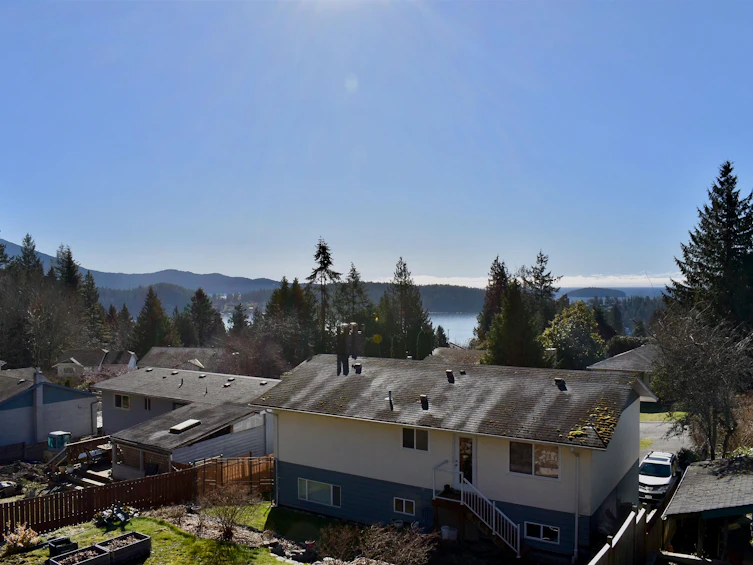 714 Crucil Road, Gibsons, BC, V0N 1V9 - 4