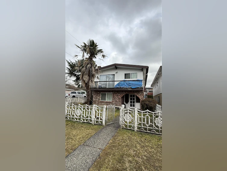 4710 Reid Street, Vancouver, BC, V5R 3Y8 - 2