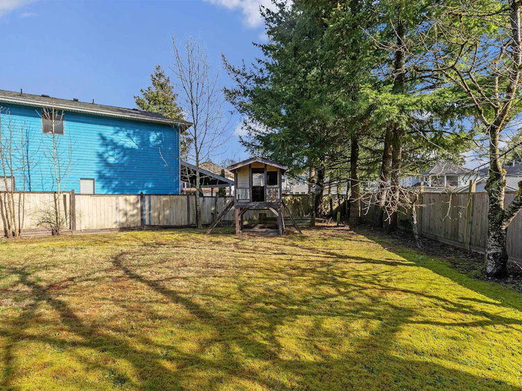 15556 96b Avenue, Surrey, BC, V3R 7N7 - 29