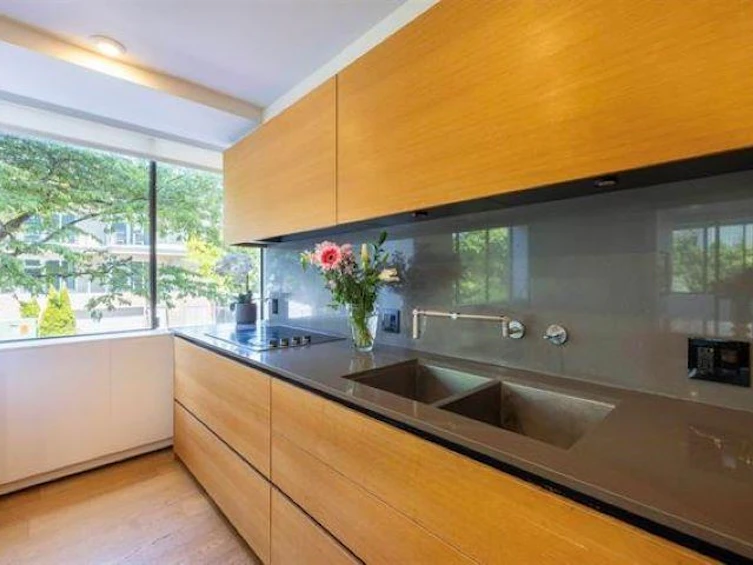 203-2167 Bellevue Avenue, West Vancouver, BC, V7V 1C2 - 12