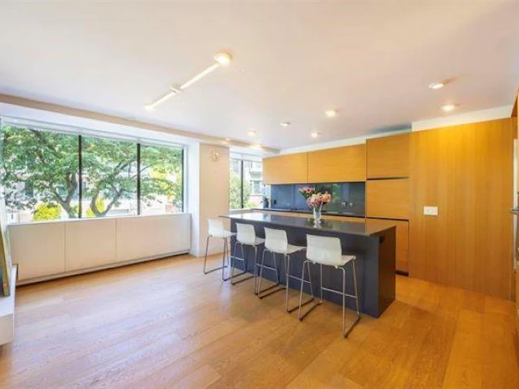 203-2167 Bellevue Avenue, West Vancouver, BC, V7V 1C2 - 10