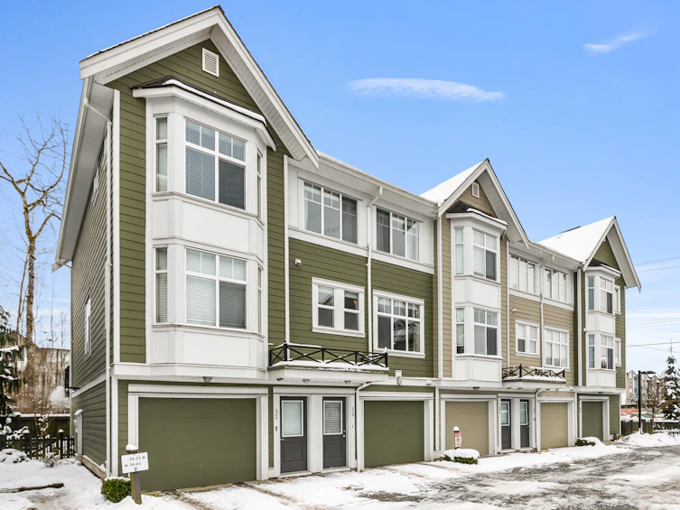 32-20852 77a Avenue, Langley, BC, V2Y 0R8 - 2
