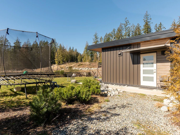 561 Veterans Road, Gibsons, BC, V0N 1V4 - 2