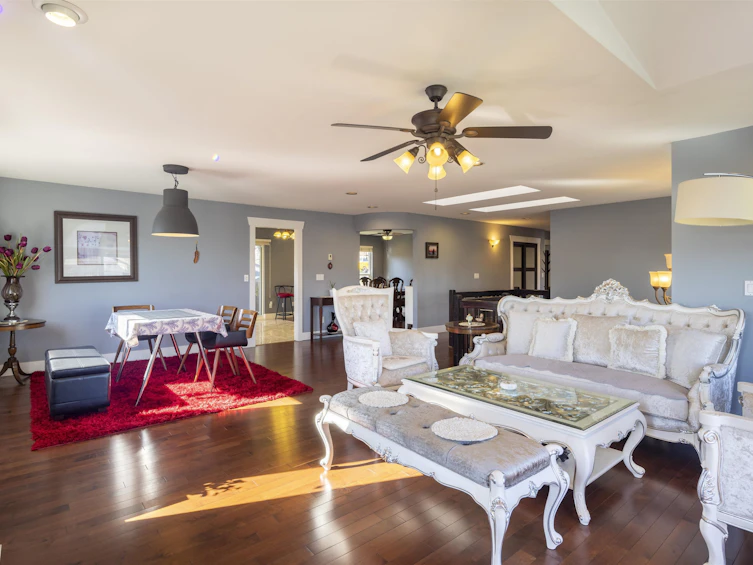 316 Begin St, Coquitlam, BC, V3K 4V8 - 9