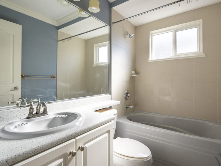 316 Begin St, Coquitlam, BC, V3K 4V8 - 33