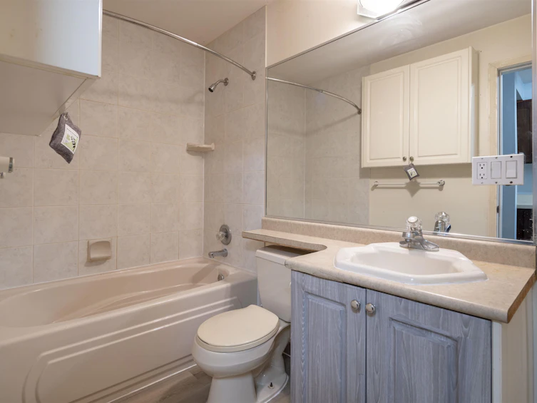 316 Begin St, Coquitlam, BC, V3K 4V8 - 35