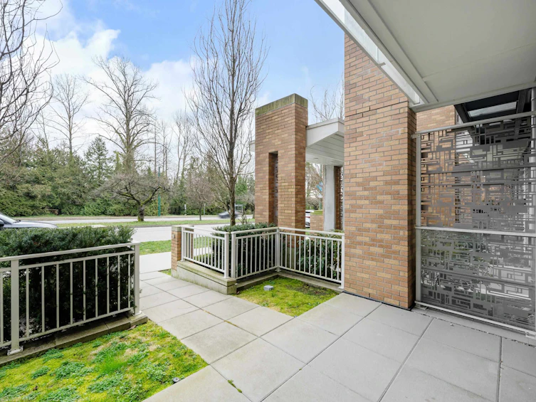 107-6933 Cambie Street, Vancouver, BC, V6P 0J1 - 22