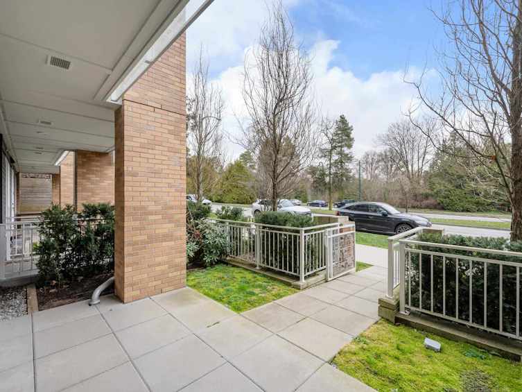 107-6933 Cambie Street, Vancouver, BC, V6P 0J1 - 21