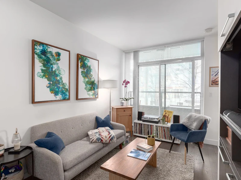 201 - 288 W 1st Avenue, Vancouver BC V5Y 0E9