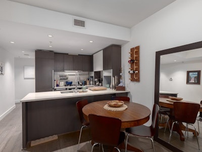 201-288 W 1st Avenue - 4