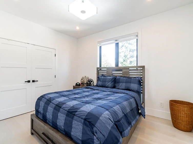 8481 11th Avenue, Burnaby, BC, V3N 2P5 - 27