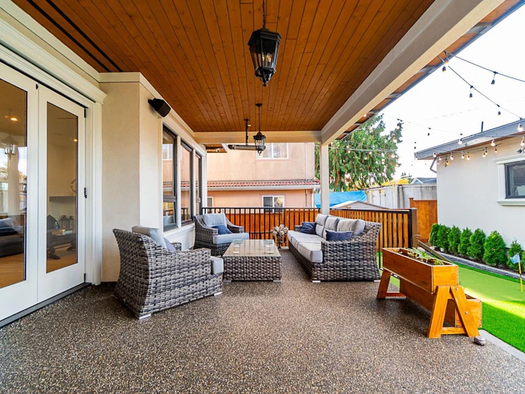 8481 11th Avenue, Burnaby, BC, V3N 2P5 - 32