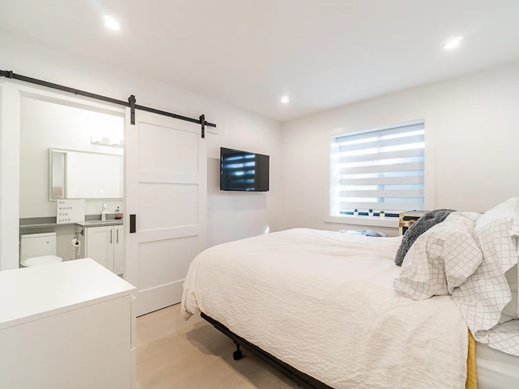 8481 11th Avenue, Burnaby, BC, V3N 2P5 - 30