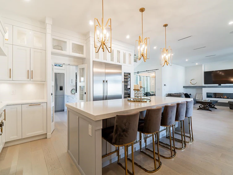 8481 11th Avenue, Burnaby, BC, V3N 2P5 - 11