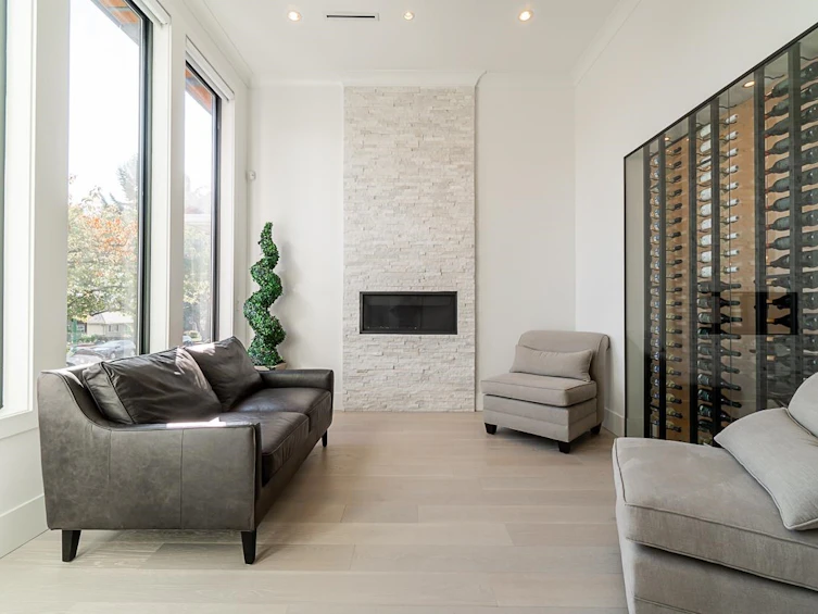 8481 11th Avenue, Burnaby, BC, V3N 2P5 - 4