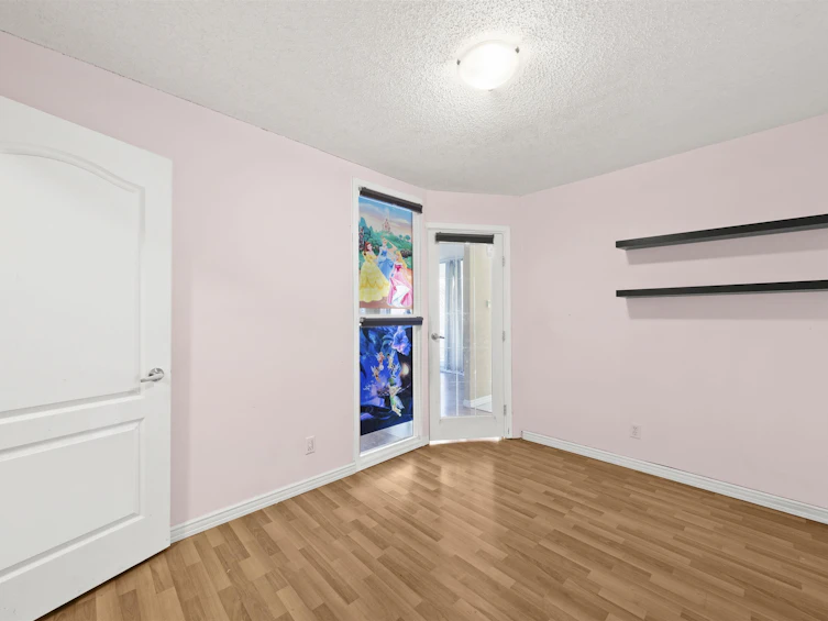 201-1250 Quayside Drive, New Westminster, BC, V3M 6E2 - 5