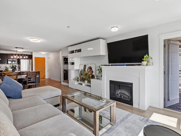 316-3050 Dayanee Springs Boulevard, Coquitlam, BC, V3E 0A2 - 12