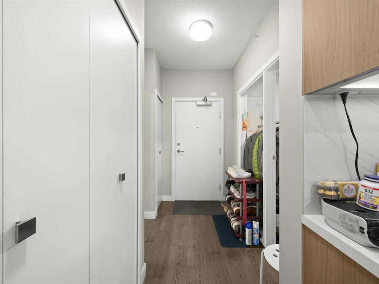 420-9388 Odlin Road, Richmond, BC, V6X 0L5 - 17