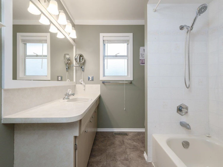 5670 46a Avenue, Delta, BC, V4K 1N7 - 20