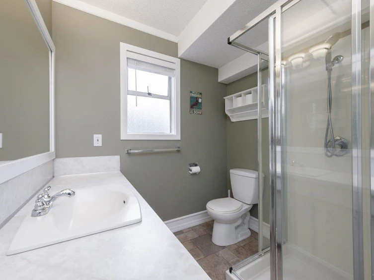 5670 46a Avenue, Delta, BC, V4K 1N7 - 30