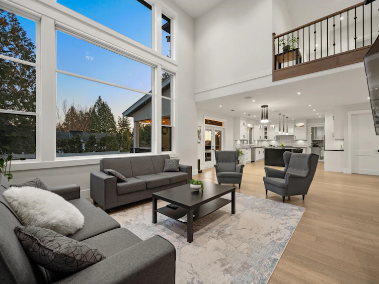 708 Austin Avenue, Coquitlam, BC, V3K 3N1 - 8