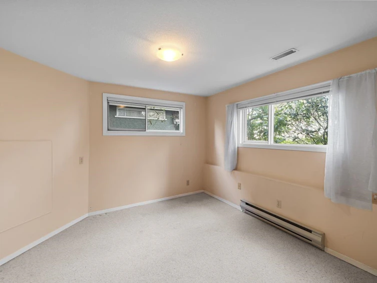 4278 W 12th Avenue, Vancouver, BC, V6R 2P7 - 10