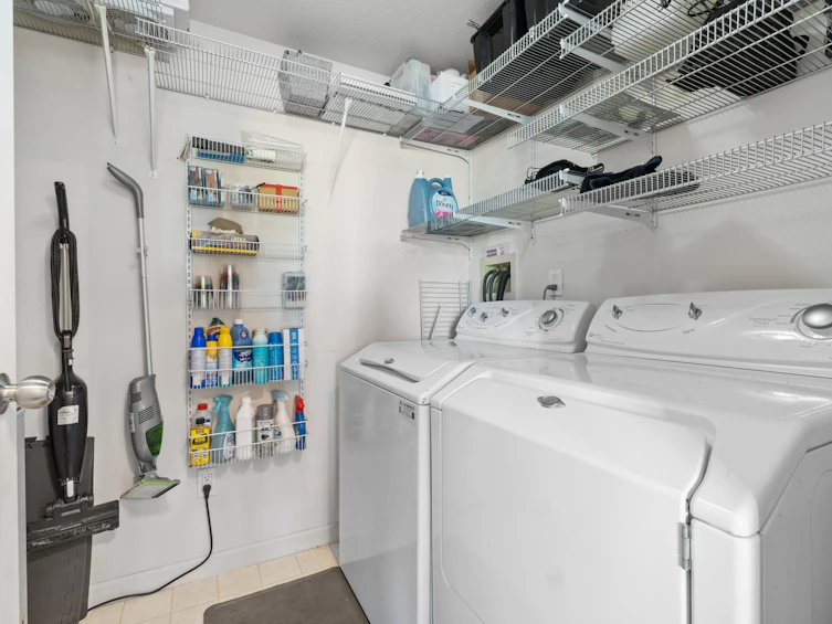 201-20240 54a Avenue, Langley, BC, V3A 3W7 - 20