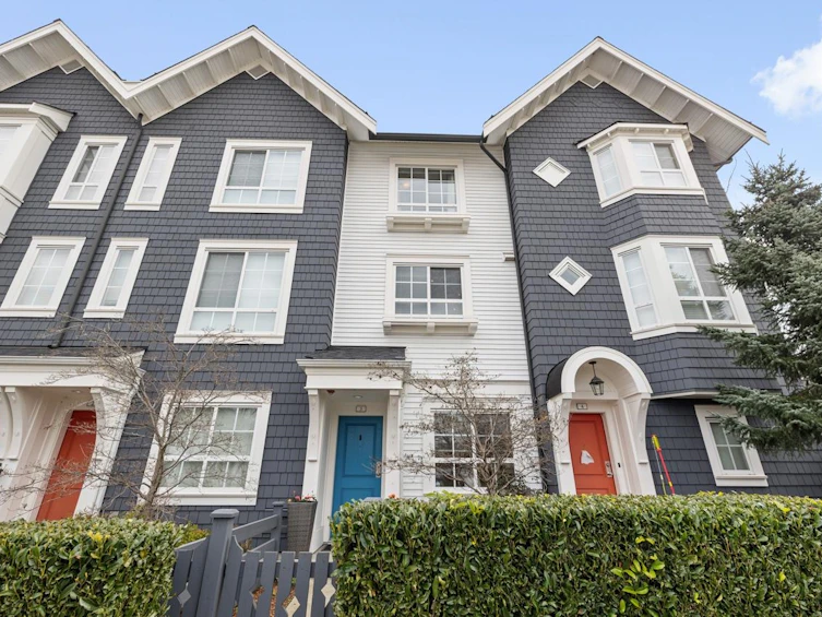 3-8438 207a Street, Langley, BC, V2Y 0N8 - 2