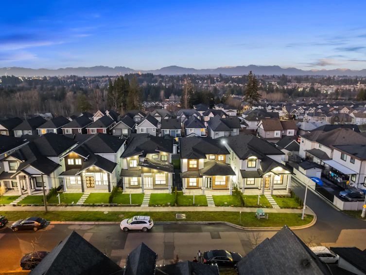 14177 60a Avenue, Surrey, BC, V3X 1C3