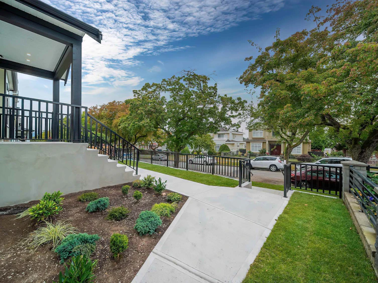 5531 Slocan Street, Vancouver, BC, V5R 2A9 - 17