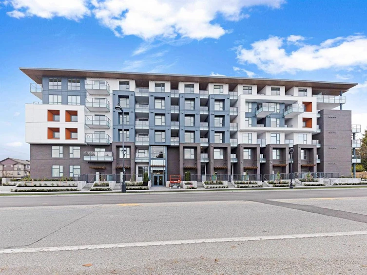 E512-10829 140 Street, Surrey, BC, V6V 0A8 - 2