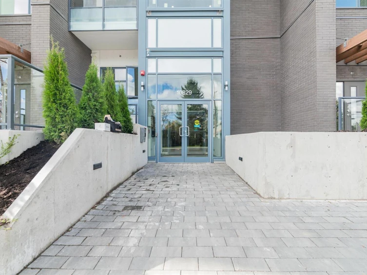 E512-10829 140 Street, Surrey, BC, V6V 0A8 - 3