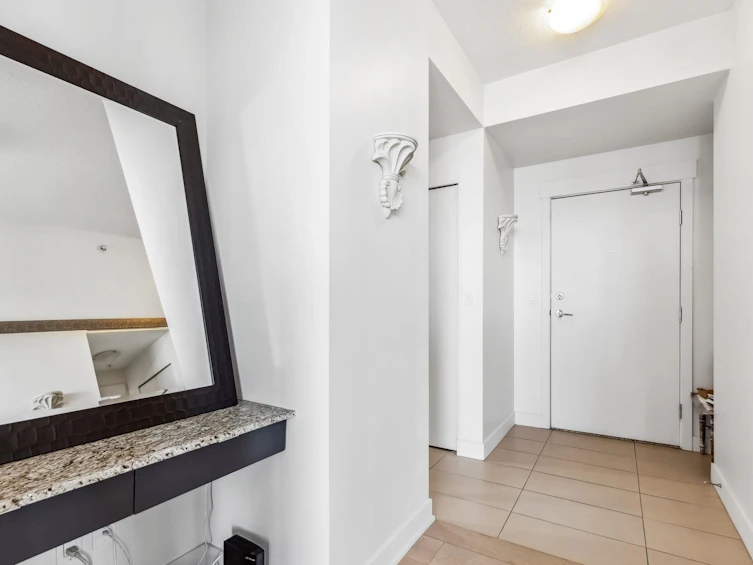 3002-7088 18th Avenue, Burnaby, BC, V3N 0A2 - 2