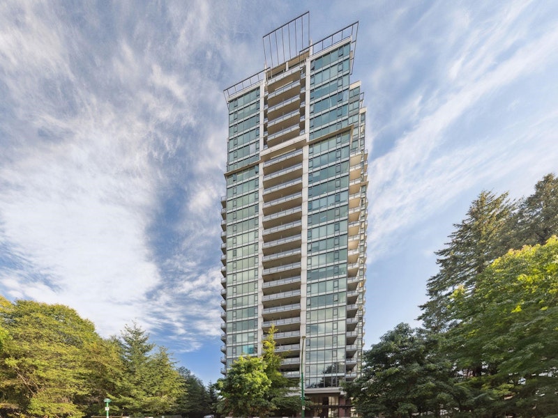 3002 - 7088 18th Avenue, Burnaby BC V3N 0A2