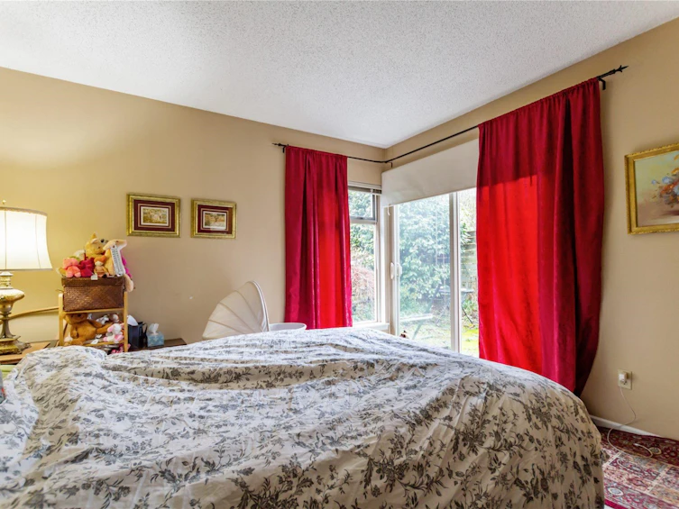 7361 Liard Place, Vancouver, BC, V5S 4A3 - 8