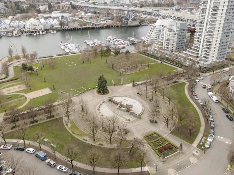 1602 - 1495 Richards Street, Vancouver BC V6Z 3E3