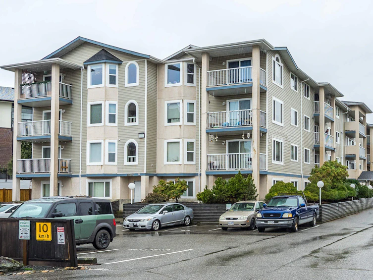 308-8537 Young Road, Chilliwack, BC, V2P 4P2 - 2