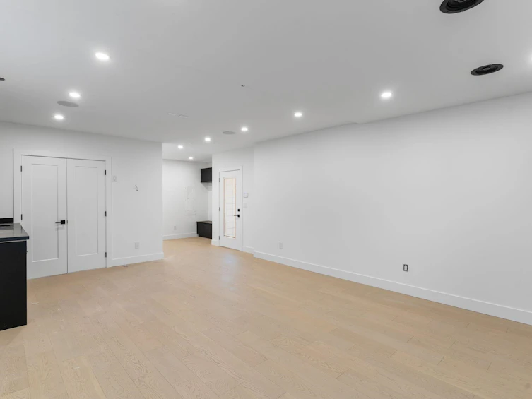 342 E Keith Road, North Vancouver, BC, V7L 1V7 - 23