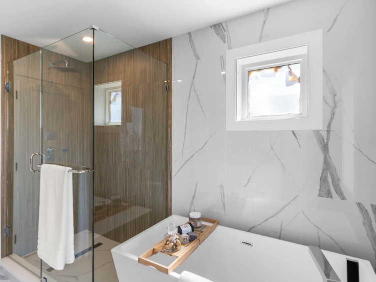 342 E Keith Road, North Vancouver, BC, V7L 1V7 - 13