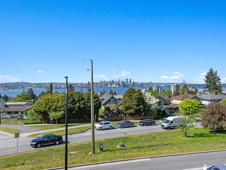 342 E Keith Road, North Vancouver, BC, V7L 1V7 - 17