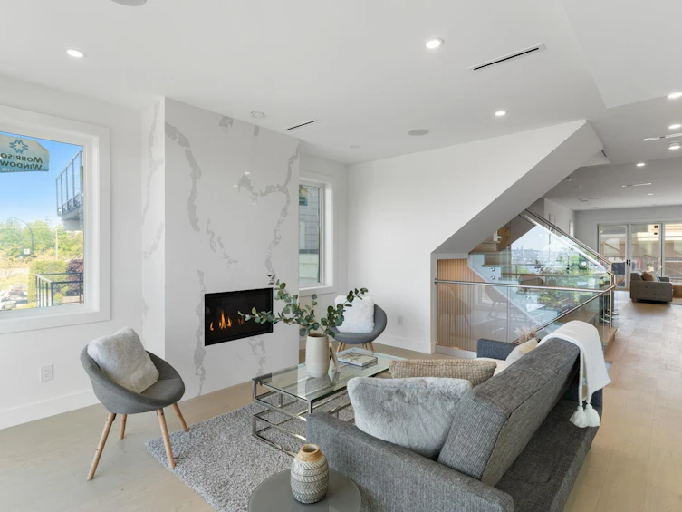 342 E Keith Road, North Vancouver, BC, V7L 1V7 - 3