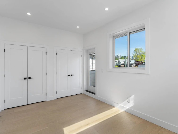 342 E Keith Road, North Vancouver, BC, V7L 1V7 - 18