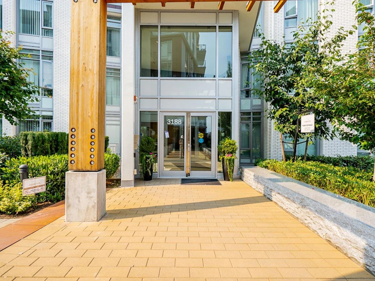 101-3188 Riverwalk Avenue, Vancouver, BC, V5S 0E7 - 39