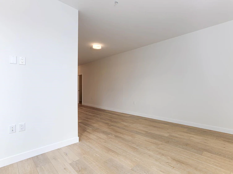 303-4933 Clarendon Street, Vancouver, BC, V5R 3J3 - 6