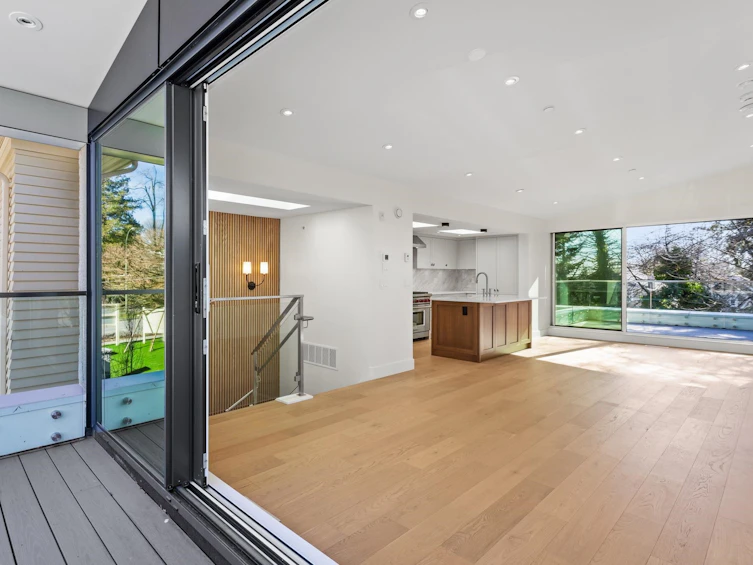 3306 Mayfair Avenue, Vancouver, BC, V6N 0C5 - 5
