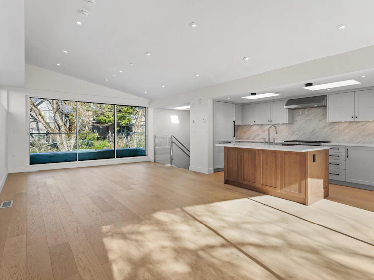 3306 Mayfair Avenue, Vancouver, BC, V6N 0C5 - 8