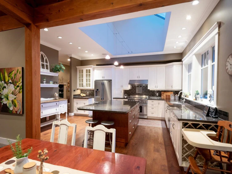 1010 Cowan Point Drive, Bowen Island, BC, V0N 1G2 - 12
